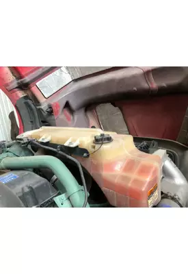 Volvo VNL Radiator Overflow Bottle / Surge Tank