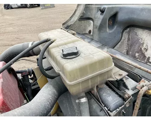 Volvo VNL Radiator Overflow Bottle  Surge Tank