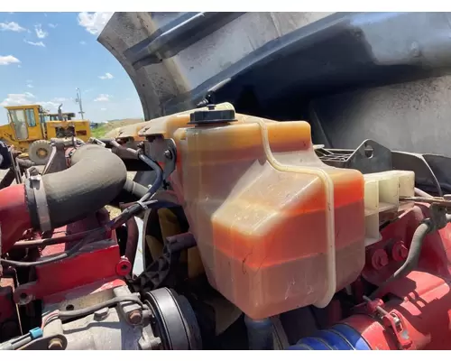 Volvo VNL Radiator Overflow Bottle  Surge Tank