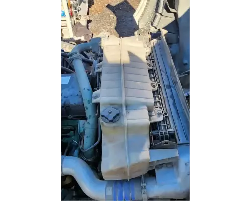 Volvo VNL Radiator Overflow Bottle