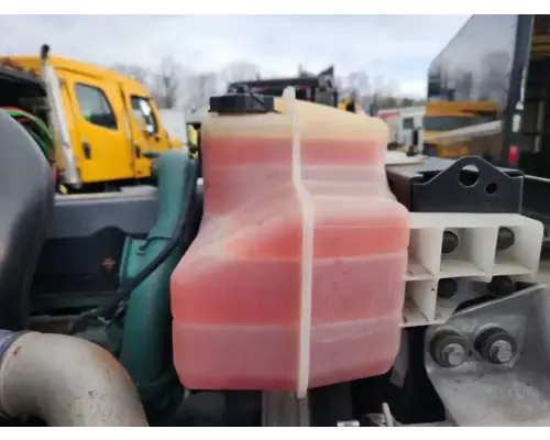 Volvo VNL Radiator Overflow Bottle