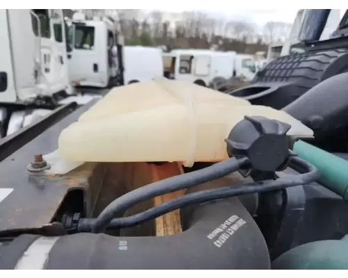 Volvo VNL Radiator Overflow Bottle