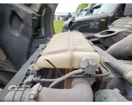 Volvo VNL Radiator Overflow Bottle