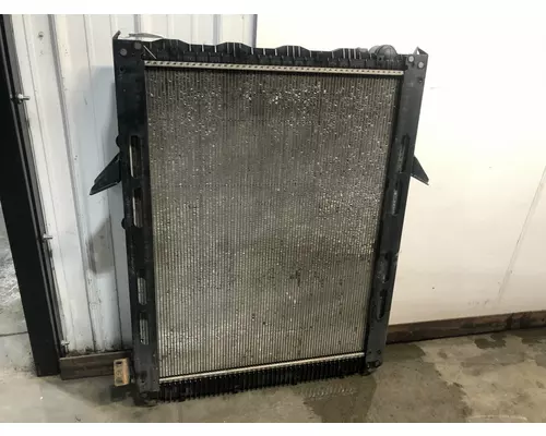 Volvo VNL Radiator