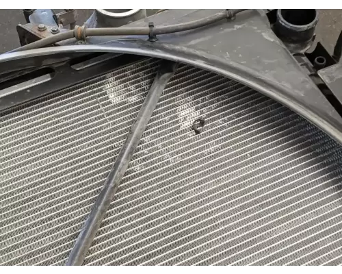 Volvo VNL Radiator