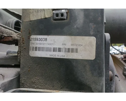 Volvo VNL Radiator