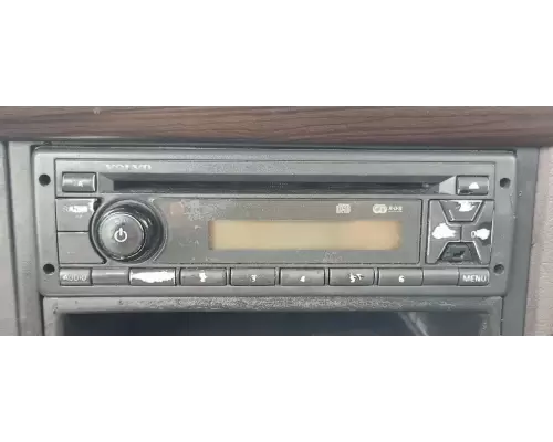 Volvo VNL Radio