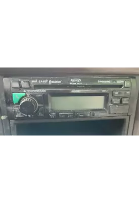 Volvo VNL Radio