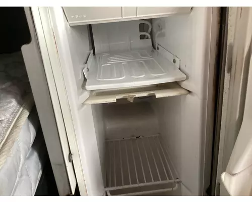 Volvo VNL Refrigerator