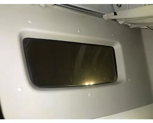 Volvo VNL Roof Glass