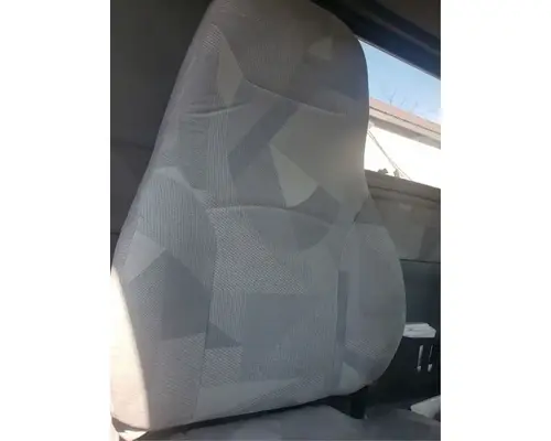 Volvo VNL Seat, Front