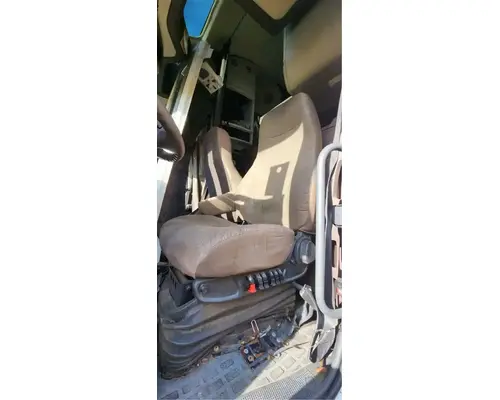 Volvo VNL Seat, Front