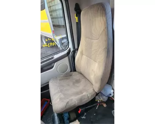 Volvo VNL Seat, Front