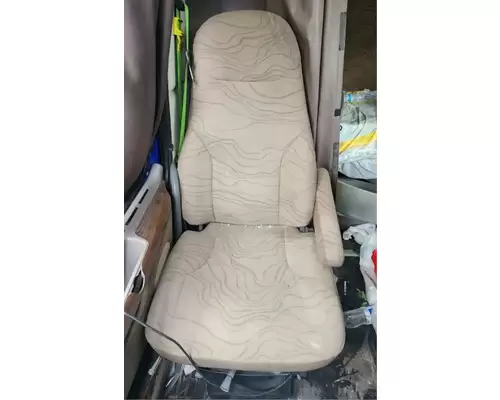 Volvo VNL Seat, Front