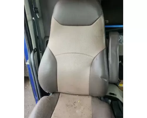 Volvo VNL Seat, Front