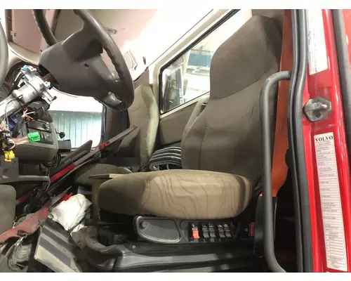 Volvo VNL Seat (Air Ride Seat)