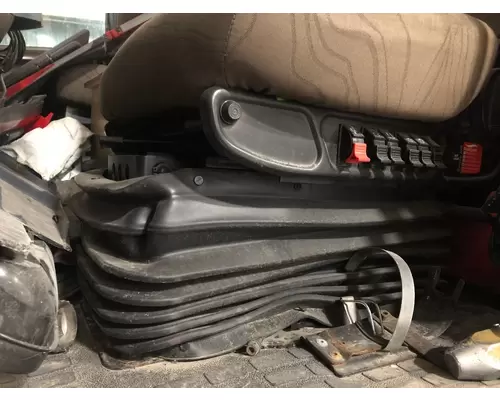 Volvo VNL Seat (Air Ride Seat)