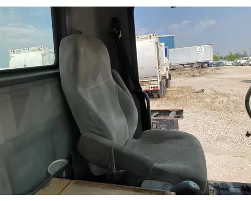 Volvo VNL Seat (Air Ride Seat)