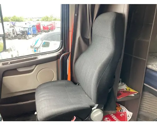 Volvo VNL Seat (Air Ride Seat)