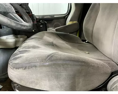 Volvo VNL Seat (Air Ride Seat)