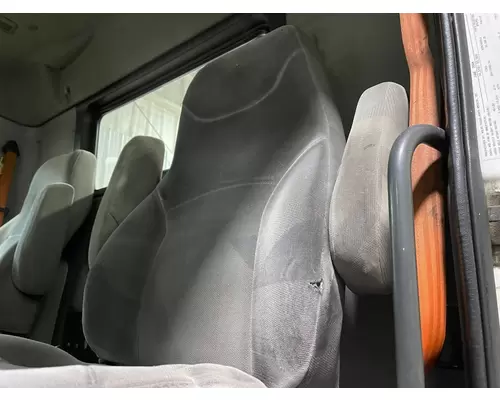 Volvo VNL Seat (Air Ride Seat)