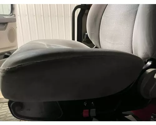 Volvo VNL Seat (Air Ride Seat)