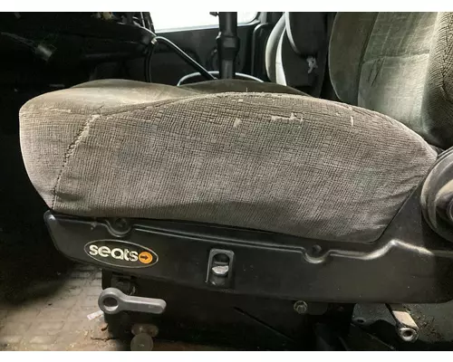 Volvo VNL Seat (Air Ride Seat)