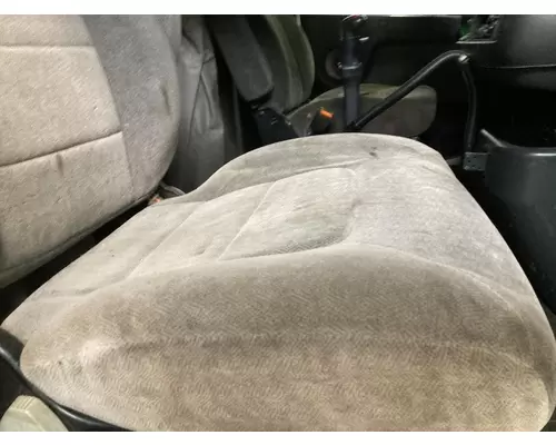 Volvo VNL Seat (Air Ride Seat)