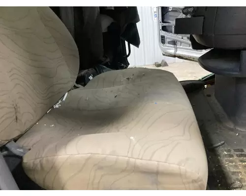 Volvo VNL Seat (Air Ride Seat)