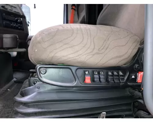 Volvo VNL Seat (Air Ride Seat)