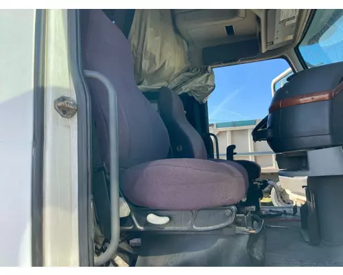 Volvo VNL Seat (Air Ride Seat)