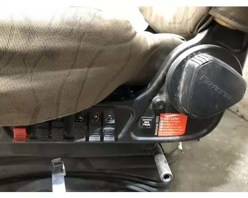 Volvo VNL Seat (non-Suspension)