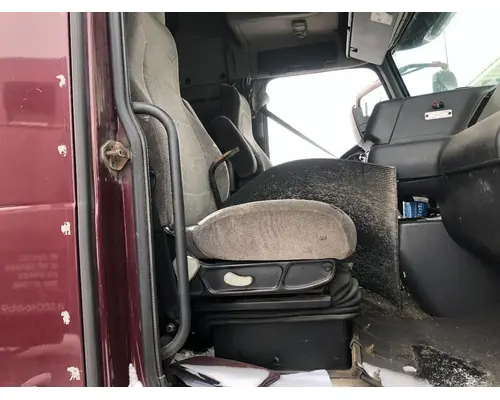 Volvo VNL Seat (non-Suspension)