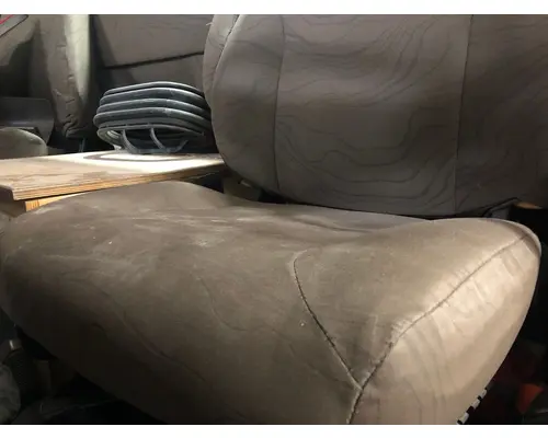 Volvo VNL Seat (non-Suspension)