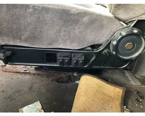 Volvo VNL Seat (non-Suspension)
