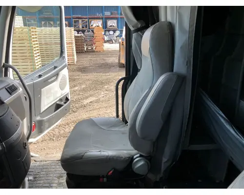 Volvo VNL Seat (non-Suspension)