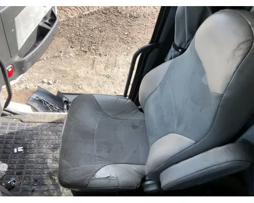 Volvo VNL Seat (non-Suspension)