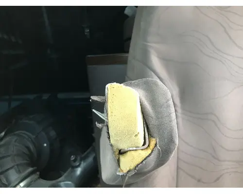 Volvo VNL Seat (non-Suspension)