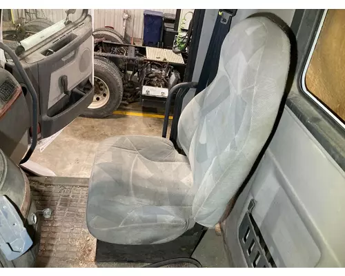 Volvo VNL Seat (non-Suspension)