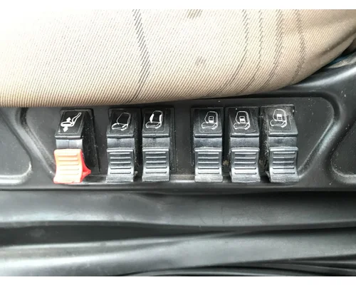 Volvo VNL Seat (non-Suspension)