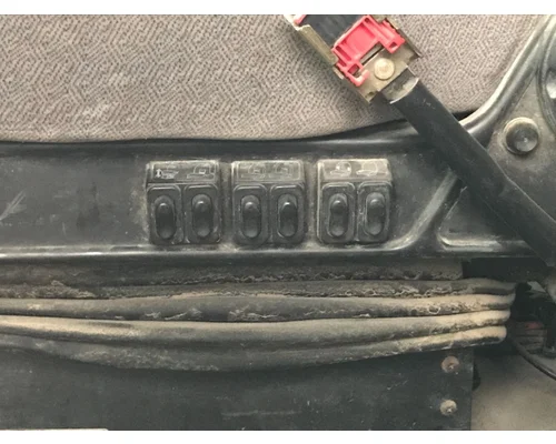 Volvo VNL Seat (non-Suspension)