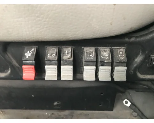 Volvo VNL Seat (non-Suspension)