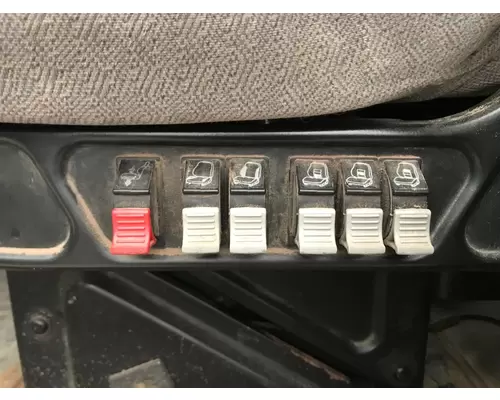 Volvo VNL Seat (non-Suspension)