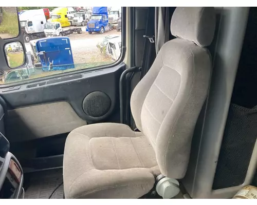 Volvo VNL Seat (non-Suspension)