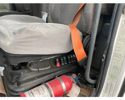 Volvo VNL Seat (non-Suspension)