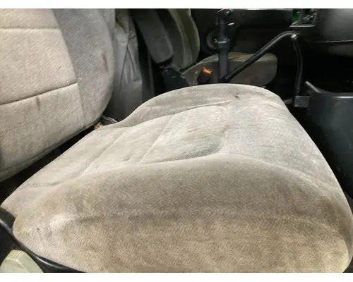 Volvo VNL Seat (non-Suspension)