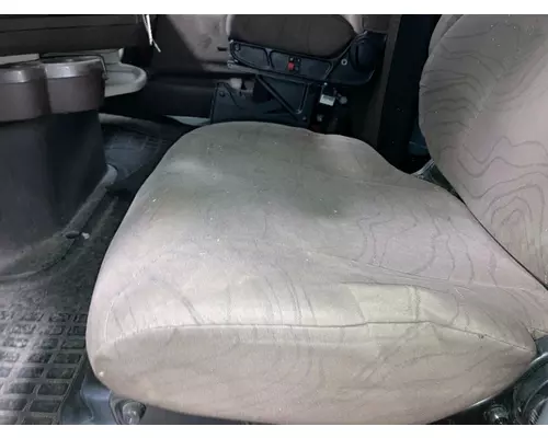 Volvo VNL Seat (non-Suspension)