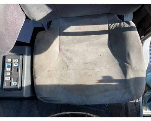 Volvo VNL Seat (non-Suspension)