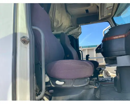 Volvo VNL Seat (non-Suspension)