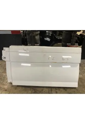 Volvo VNL Skirt